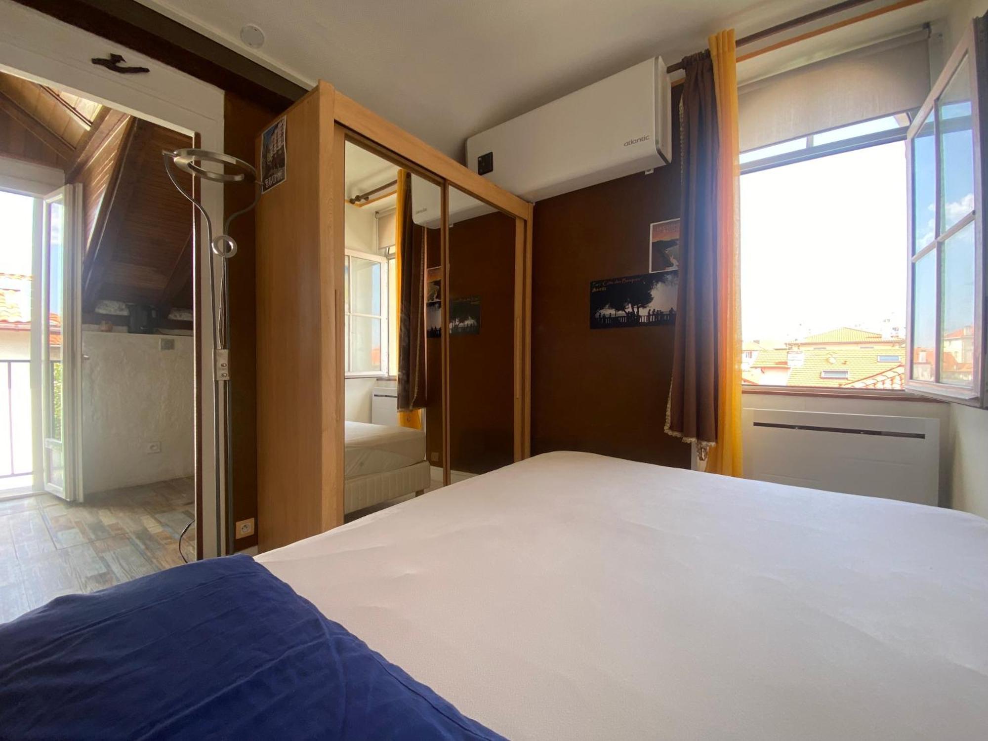 Studio 200 Metres Plage -Cote Des Basques-, 비아히쯔 외부 사진